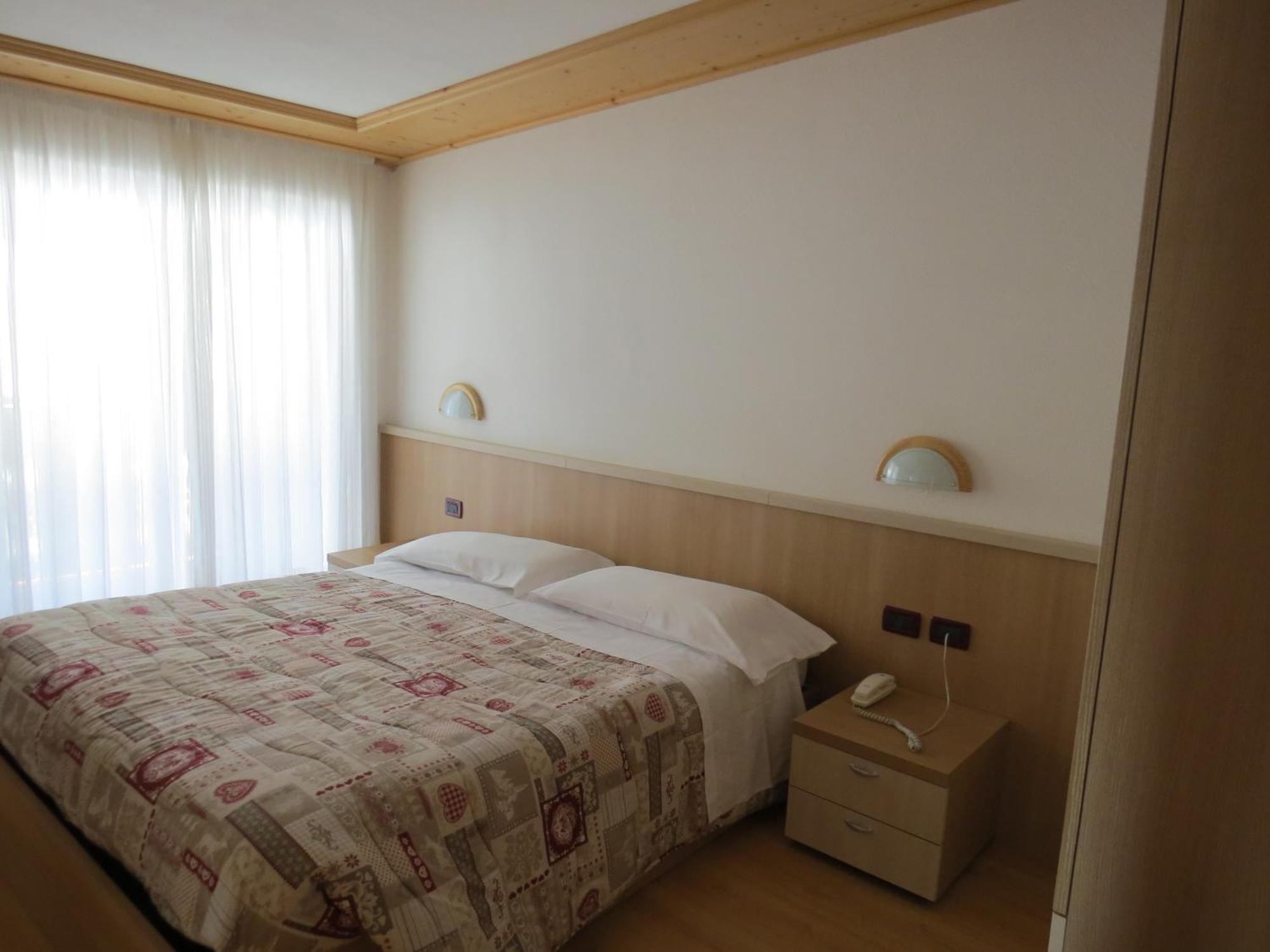Hotel Cima Dodici Vigo di Fassa Værelse billede