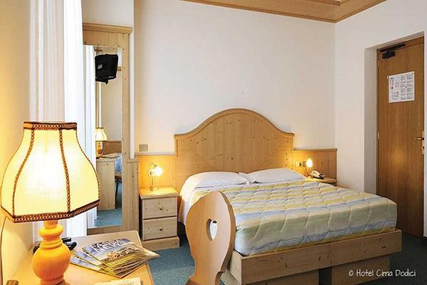 Hotel Cima Dodici Vigo di Fassa Eksteriør billede